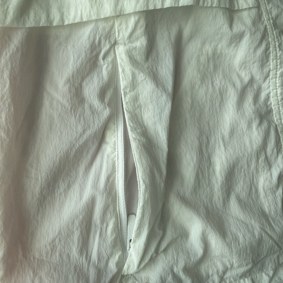 Lululemon Athletica White Hooded Windbreaker - Picture 11 of 11